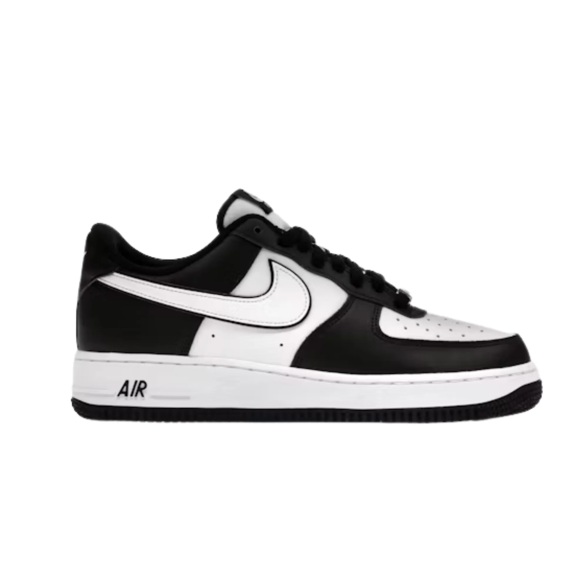 Nike Air Force 1 '07 Panda